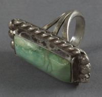 Navajo%20artist%2C%20%3Cb%3E%3Ci%3E%20Ring%3C%2Fi%3E%3C%2Fb%3E%2C%20ca.%201950%2C%20silver%20and%20turquoise%2C%20The%20Elizabeth%20Cole%20Butler%20Collection%2C%20no%20known%20copyright%20restrictions%2C%202012.92.173